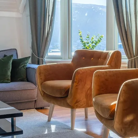 Enter - Exclusive 4 Bedroom トロムソ