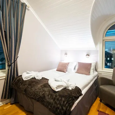 Enter - Exclusive 4 Bedroom Daire
